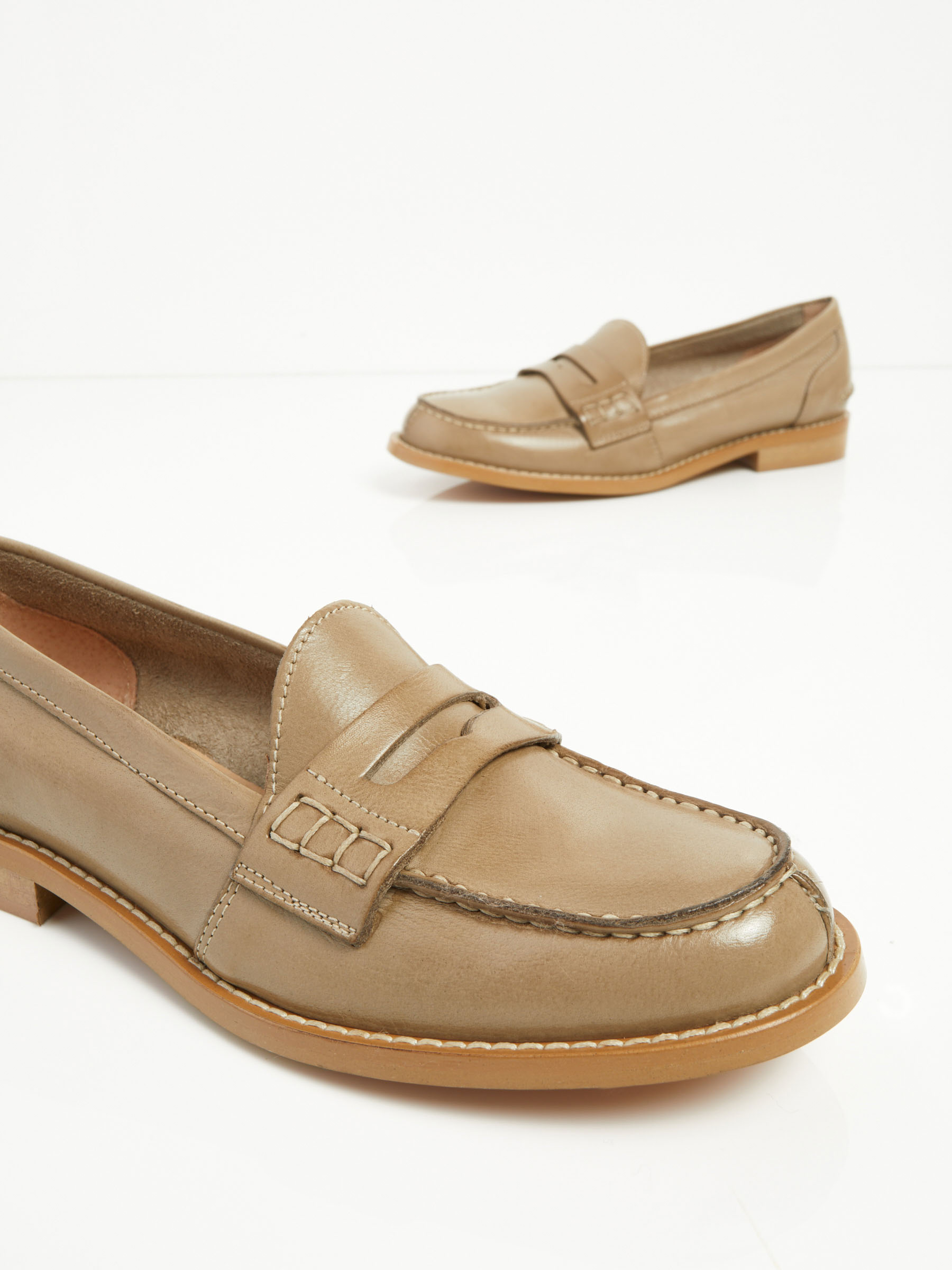 Leather Loafer F0545554-0432 In Saldi